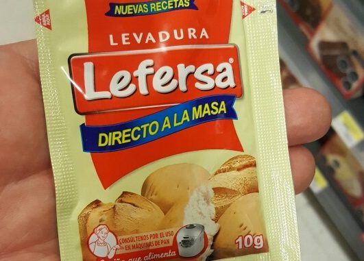 Levadura seca marca Lefersa